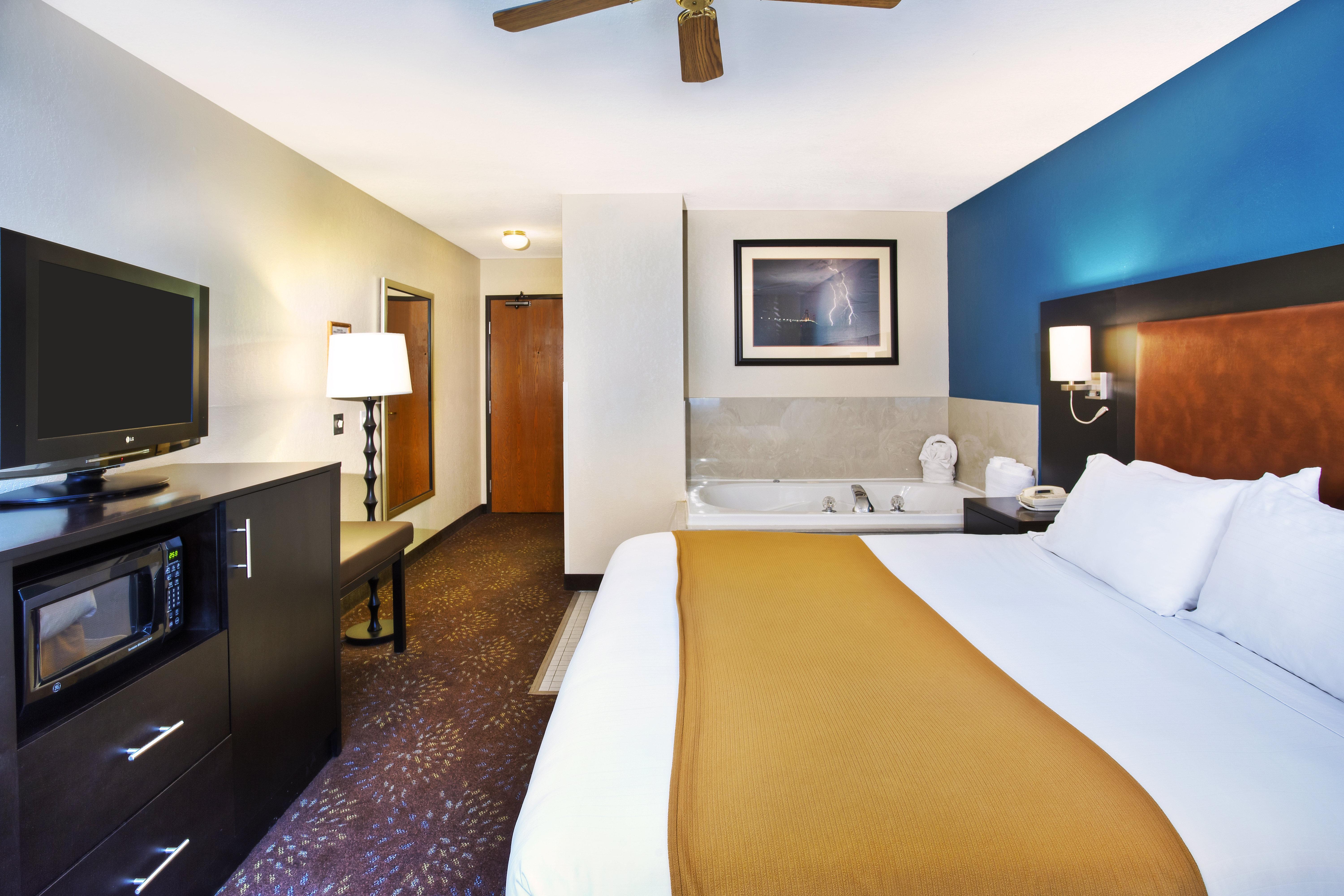 Holiday Inn Express Mackinaw City By Ihg Extérieur photo