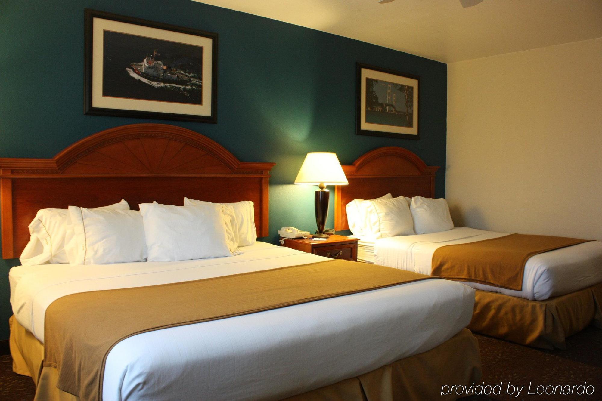 Holiday Inn Express Mackinaw City By Ihg Extérieur photo