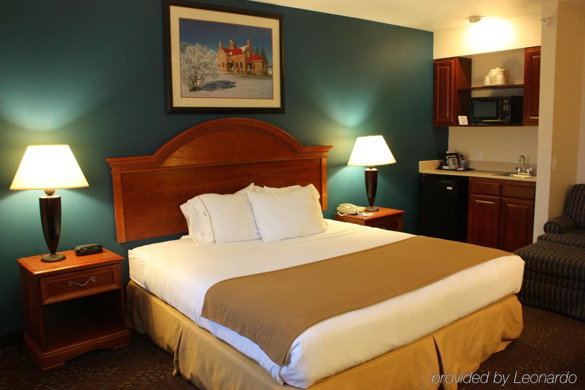 Holiday Inn Express Mackinaw City By Ihg Extérieur photo