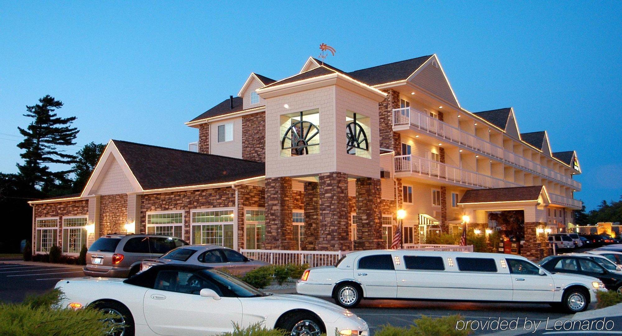 Holiday Inn Express Mackinaw City By Ihg Extérieur photo