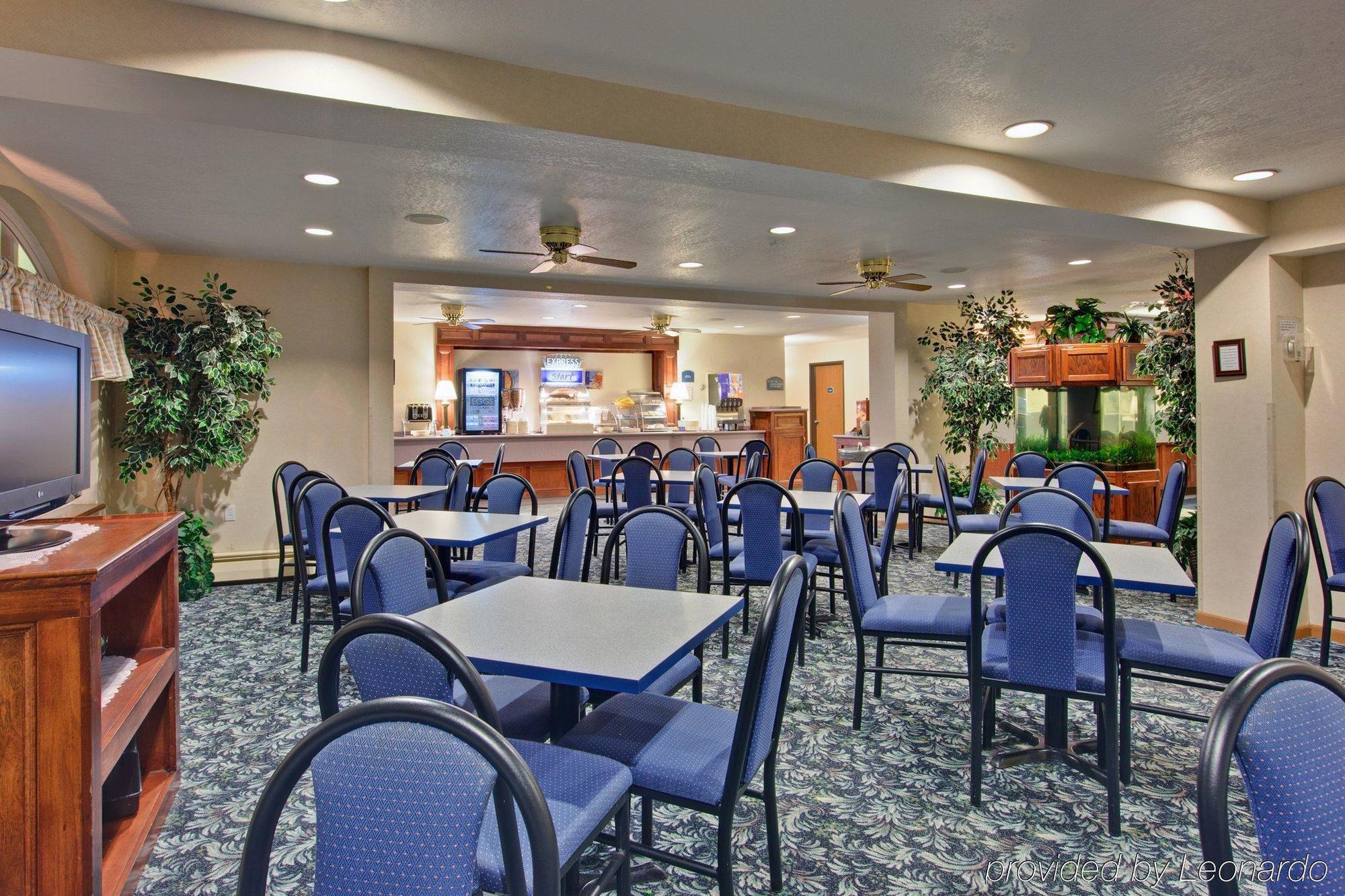 Holiday Inn Express Mackinaw City By Ihg Extérieur photo