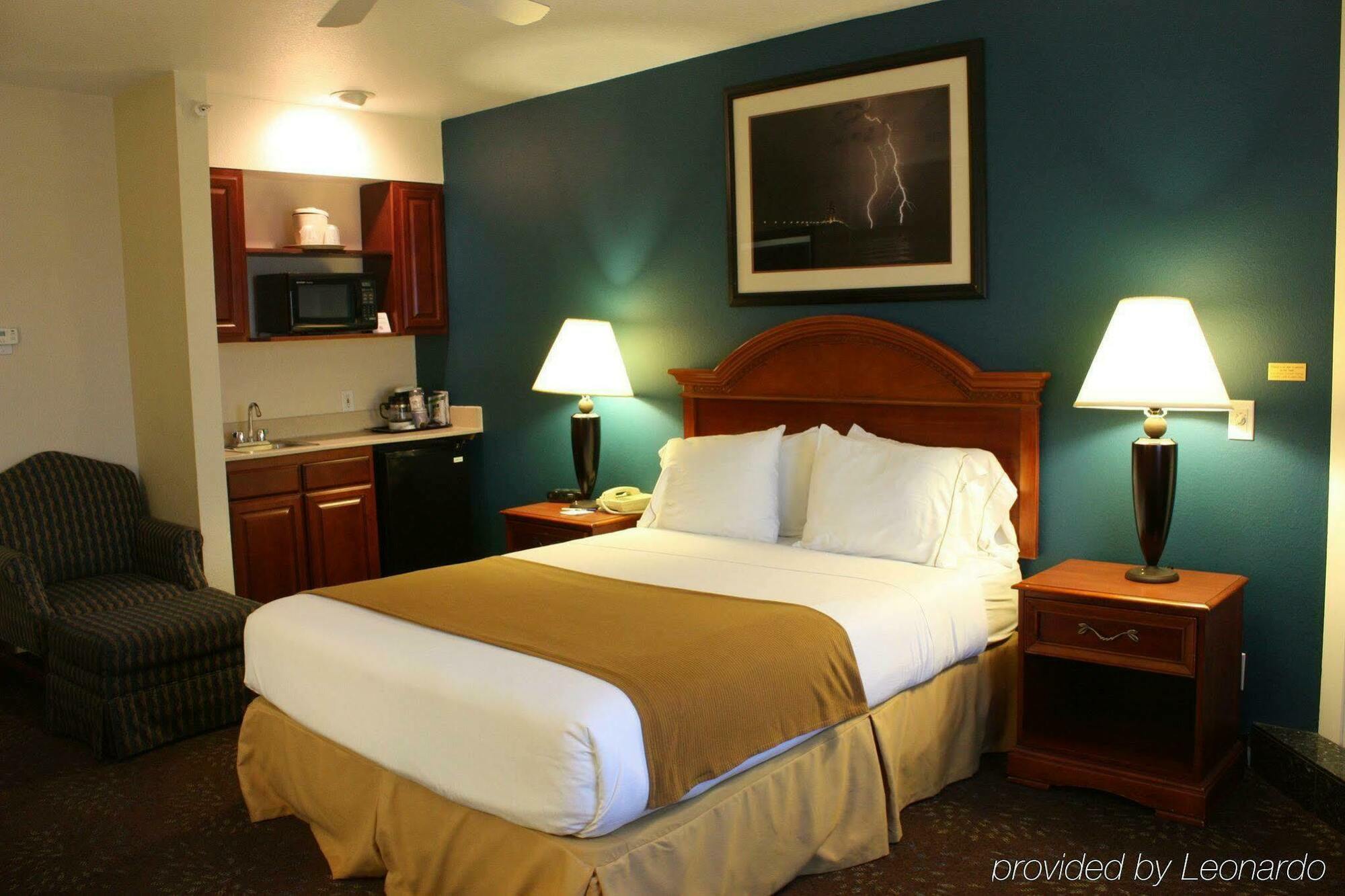 Holiday Inn Express Mackinaw City By Ihg Extérieur photo