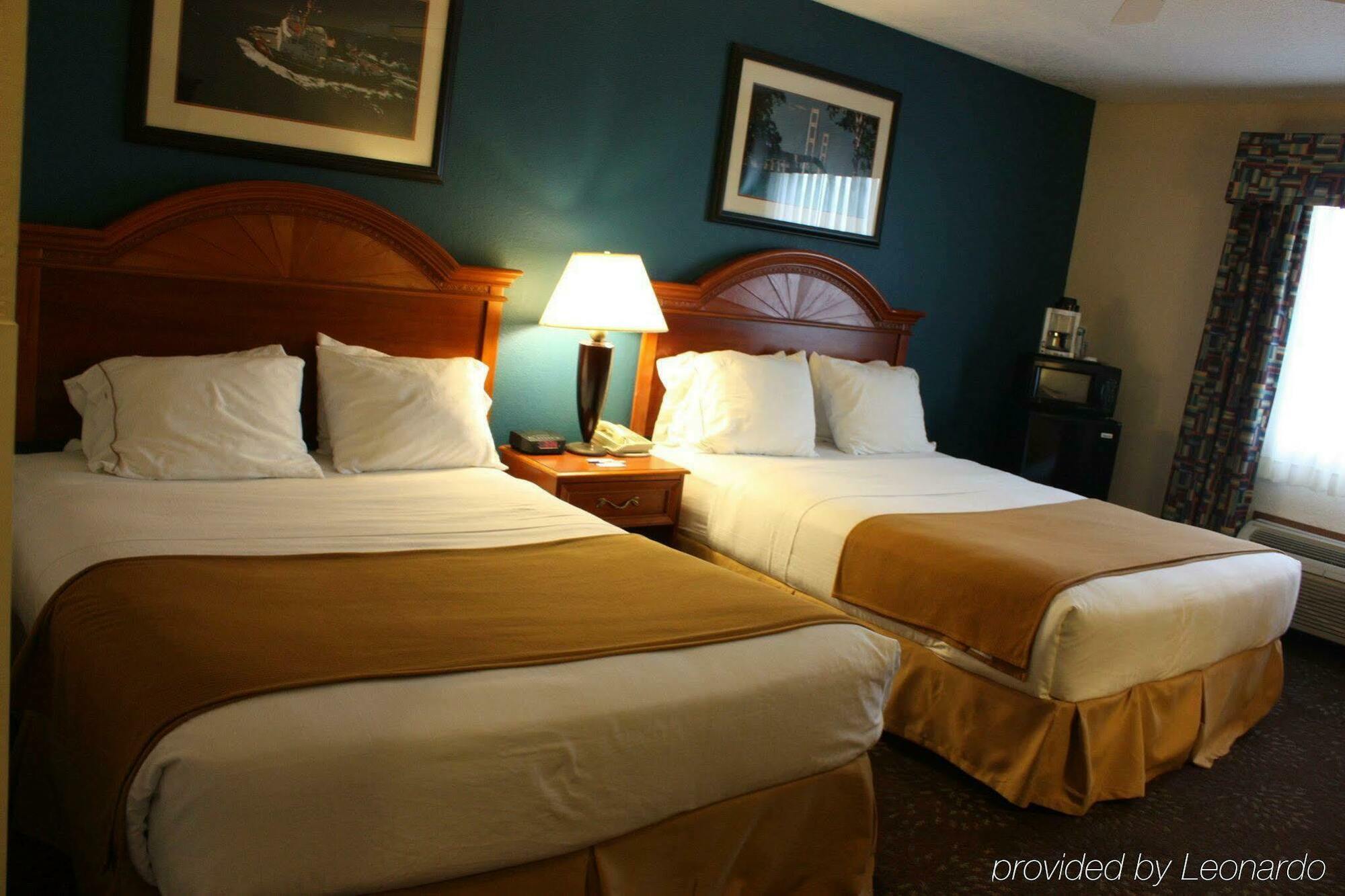 Holiday Inn Express Mackinaw City By Ihg Extérieur photo