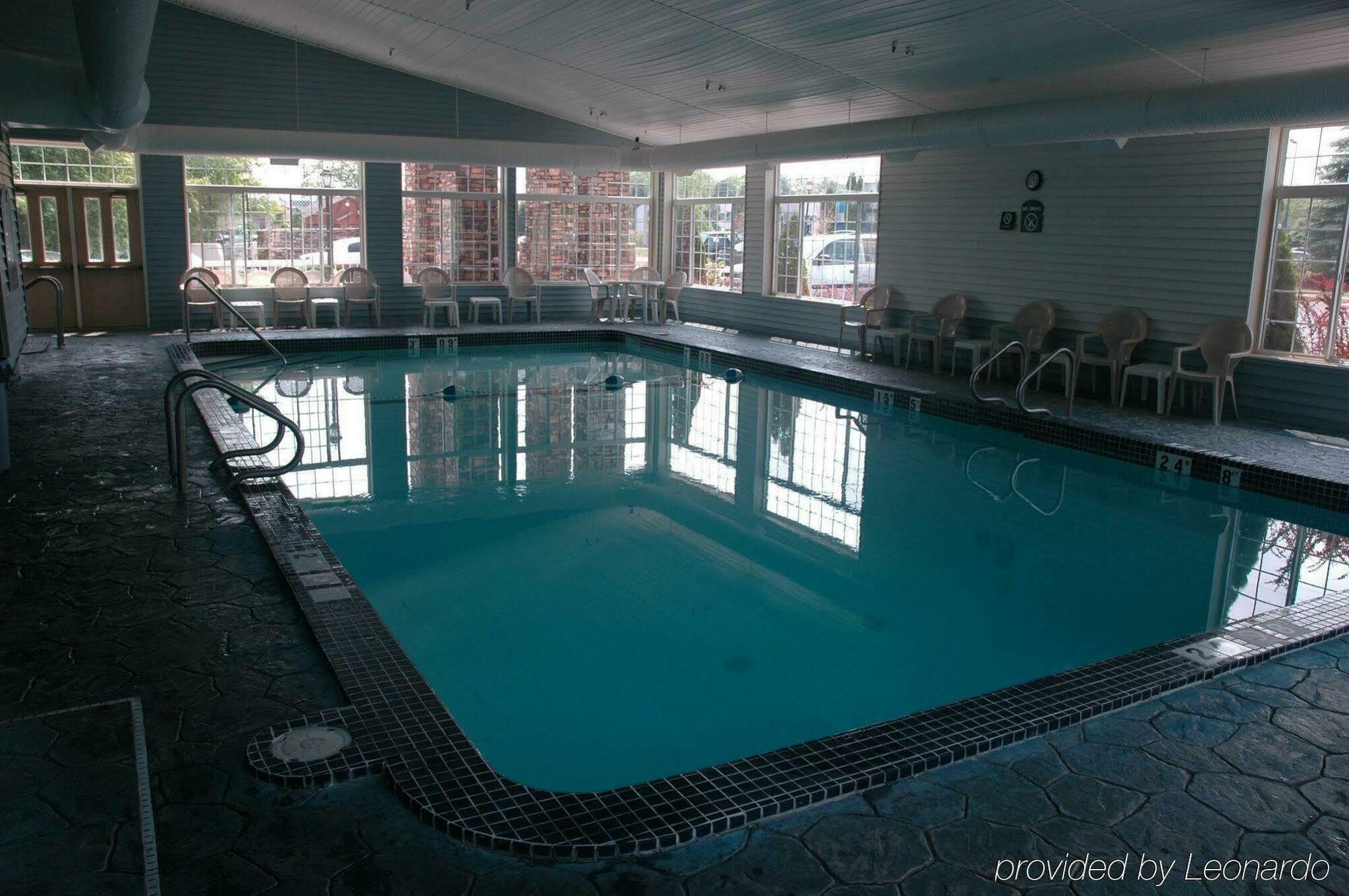 Holiday Inn Express Mackinaw City By Ihg Extérieur photo