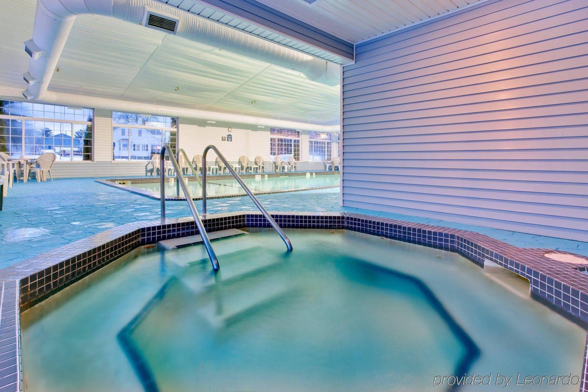 Holiday Inn Express Mackinaw City By Ihg Extérieur photo